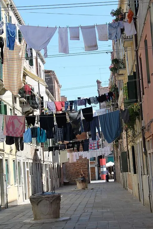 Appartamento Calle Dei Preti Wenecja 0*,